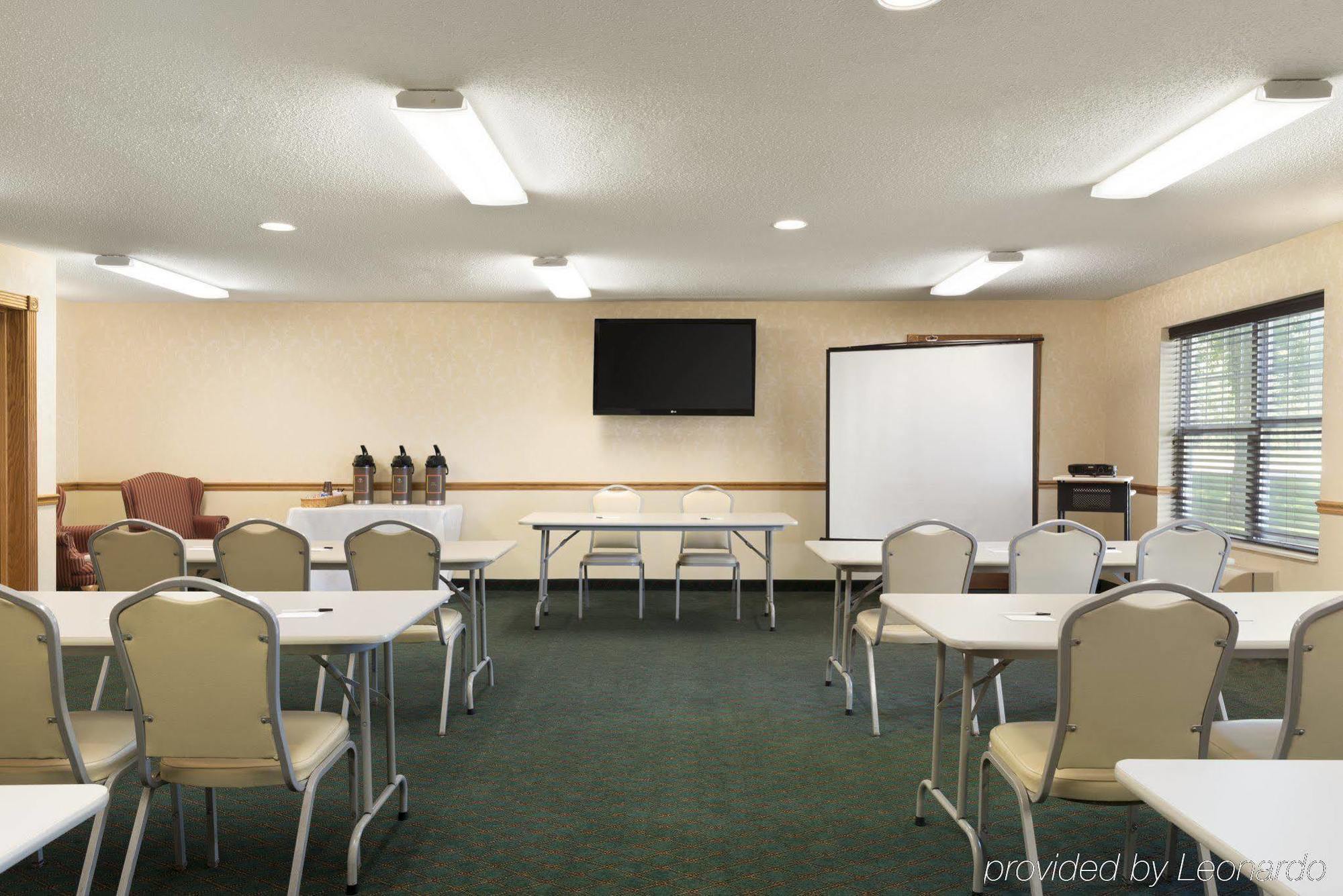 Country Inn & Suites By Radisson, Mason City, Ia Extérieur photo